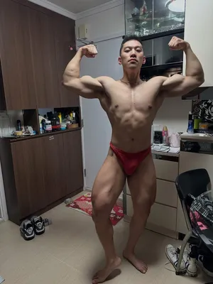 肌霸球王